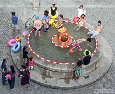 噴泉形成的海濱景象第5張圖片 噴泉形成的海濱景象第5張圖片