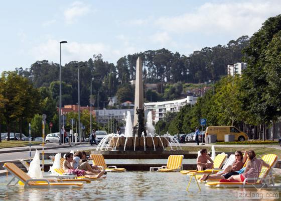 噴泉形成的海濱景象第12張圖片 噴泉形成的海濱景象第12張圖片